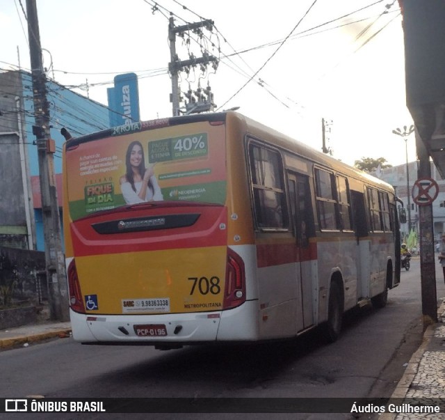 Empresa Metropolitana 708 na cidade de Jaboatão dos Guararapes, Pernambuco, Brasil, por Áudios Guilherme. Número da foto: #10762960.