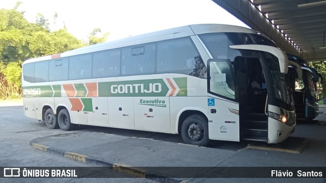 Empresa Gontijo de Transportes 21260 na cidade de Cruz das Almas, Bahia, Brasil, por Flávio  Santos. Número da foto: #10766416.