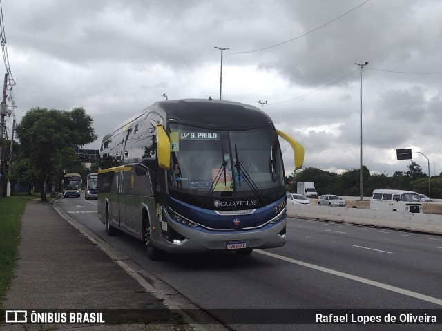 Caravellas Transportes e Turismo 2201 na cidade de São Paulo, São Paulo, Brasil, por Rafael Lopes de Oliveira. Número da foto: #10766115.