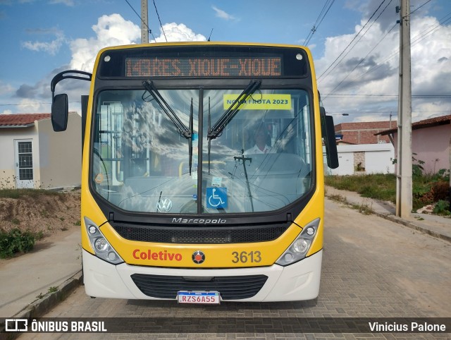 Coletivo Transportes 3613 na cidade de Caruaru, Pernambuco, Brasil, por Vinicius Palone. Número da foto: #10763574.