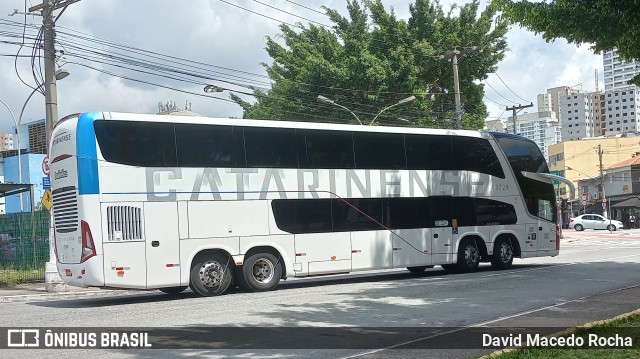 Auto Viação Catarinense 3729 na cidade de São Paulo, São Paulo, Brasil, por David Macedo Rocha. ID da foto: 10766693.