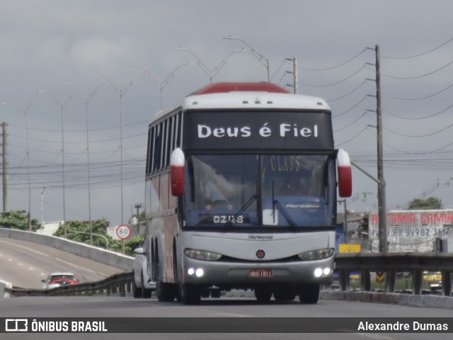 Ônibus Particulares 1911 na cidade de Bayeux, Paraíba, Brasil, por Alexandre Dumas. Número da foto: #10764546.