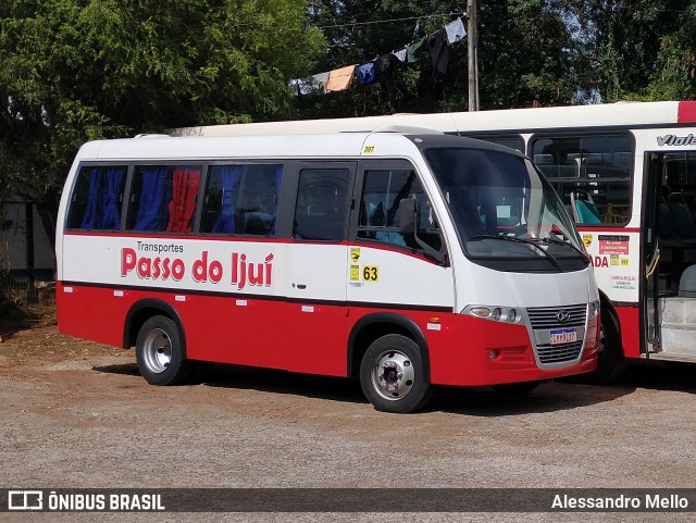 Transportes Passo do Ijuí 63 na cidade de Santo Ângelo, Rio Grande do Sul, Brasil, por Alessandro Mello. Número da foto: #10763860.