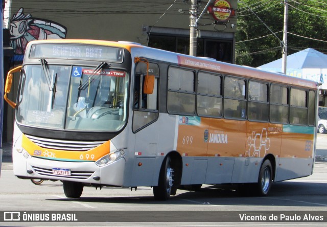 BB Transportes e Turismo 699 na cidade de Barueri, São Paulo, Brasil, por Vicente de Paulo Alves. ID da foto: 10766104.