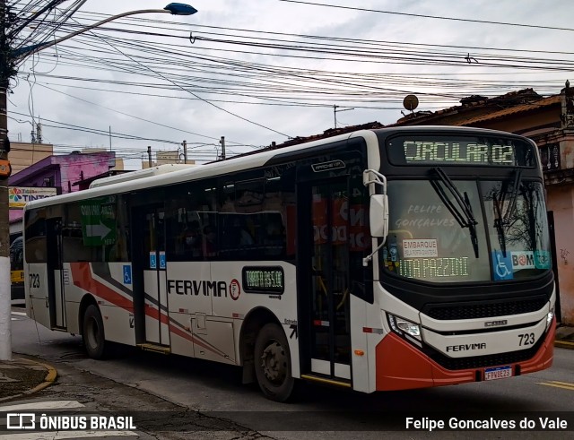 Viação Fervima 723 na cidade de Taboão da Serra, São Paulo, Brasil, por Felipe Goncalves do Vale. Número da foto: #10763778.