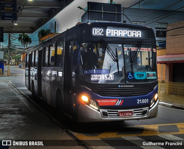 Viação Osasco 21.601 na cidade de Santana de Parnaíba, São Paulo, Brasil, por Guilherme Francini. Número da foto: #10770538.