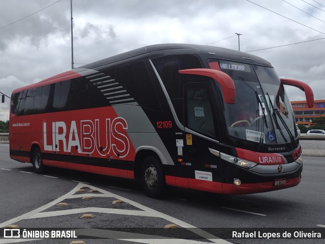Lirabus 12109 na cidade de São Paulo, São Paulo, Brasil, por Rafael Lopes de Oliveira. Número da foto: #10773717.