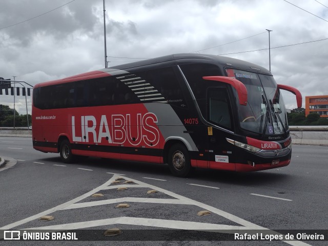 Lirabus 14075 na cidade de São Paulo, São Paulo, Brasil, por Rafael Lopes de Oliveira. Número da foto: #10773686.