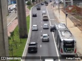 Via Sudeste Transportes S.A. 5 2110 na cidade de São Paulo, São Paulo, Brasil, por Rodrigo Piragibe. Número da foto: #:id.