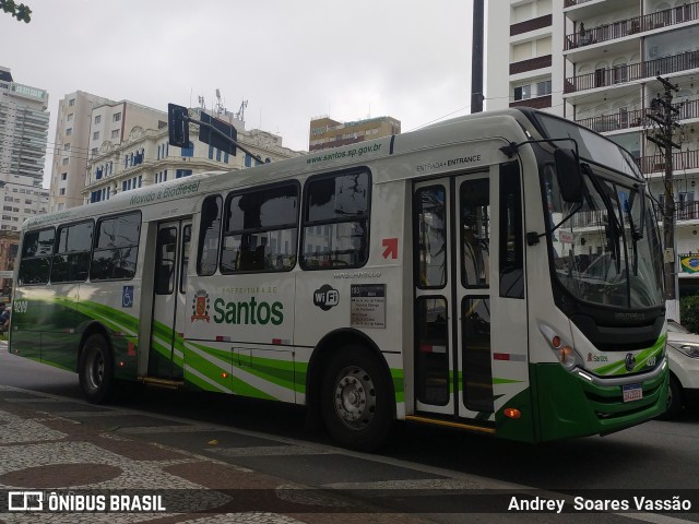 Viação Piracicabana Santos 4209 na cidade de Santos, São Paulo, Brasil, por Andrey  Soares Vassão. Número da foto: #10779697.