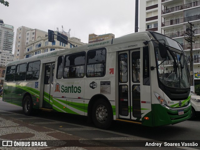 Viação Piracicabana Santos 4209 na cidade de Santos, São Paulo, Brasil, por Andrey  Soares Vassão. ID da foto: 10779697.