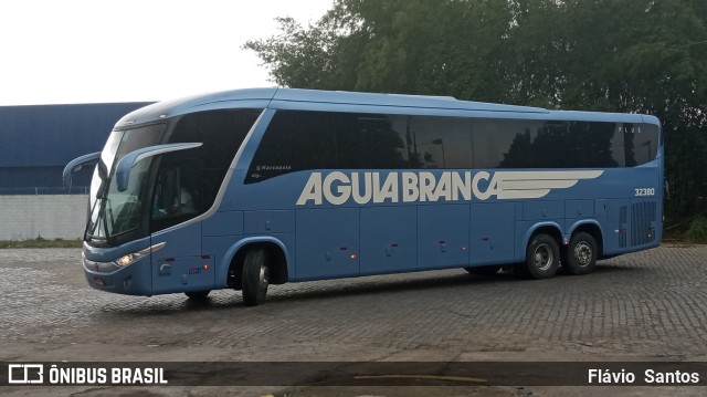 Viação Águia Branca 32380 na cidade de Cruz das Almas, Bahia, Brasil, por Flávio  Santos. Número da foto: #10777834.
