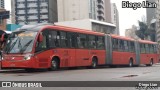 Expresso Azul JE701 na cidade de Curitiba, Paraná, Brasil, por Diego Lian. Número da foto: #:id.