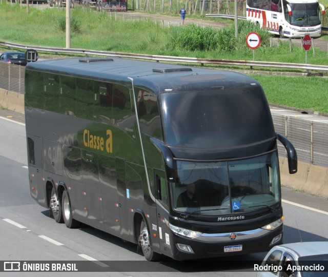 Classe A Turismo 3000 na cidade de Aparecida, São Paulo, Brasil, por Rodrigo  Aparecido. Número da foto: #10786720.