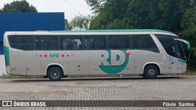 RD Transportes 690 na cidade de Cruz das Almas, Bahia, Brasil, por Flávio  Santos. ID da foto: 10784972.