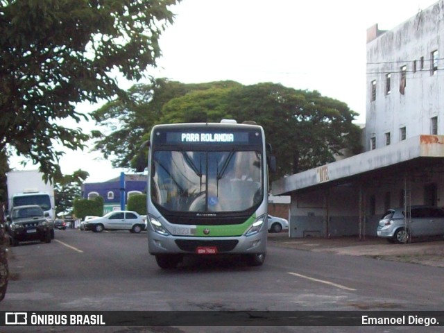 Viação Garcia 8323 na cidade de Apucarana, Paraná, Brasil, por Emanoel Diego.. Número da foto: #10785884.