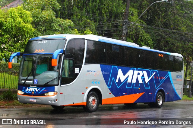 MRV Viagens 5020 na cidade de Petrópolis, Rio de Janeiro, Brasil, por Paulo Henrique Pereira Borges. ID da foto: 10790229.