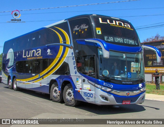 Luna Transporte e Turismo 1500 na cidade de Holambra, São Paulo, Brasil, por Henrique Alves de Paula Silva. Número da foto: #10788439.
