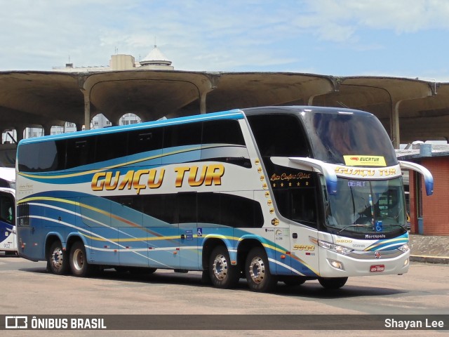 Guaçu Tur Viagens e Turismo 9800 na cidade de Porto Alegre, Rio Grande do Sul, Brasil, por Shayan Lee. Número da foto: #10790491.
