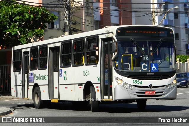 Transporte Verdemar 1554 na cidade de Salvador, Bahia, Brasil, por Franz Hecher. Número da foto: #10791812.