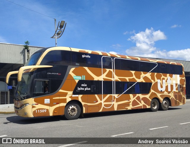 UTIL - União Transporte Interestadual de Luxo 11509 na cidade de Santos, São Paulo, Brasil, por Andrey  Soares Vassão. Número da foto: #10791434.