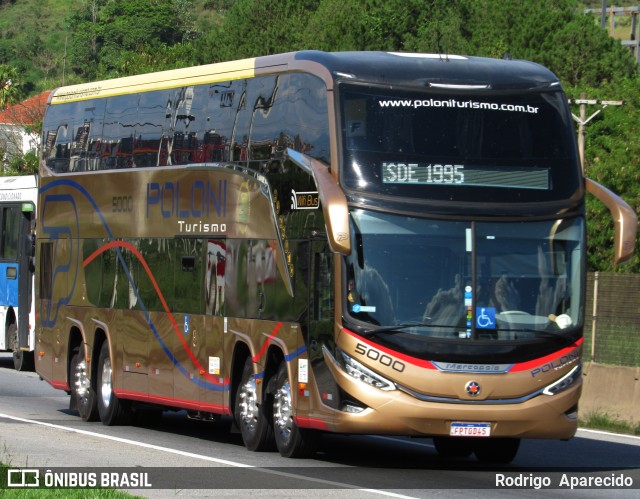 Poloni Turismo 5000 na cidade de Aparecida, São Paulo, Brasil, por Rodrigo  Aparecido. Número da foto: #10732600.