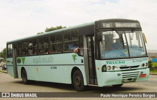 Viação Falcão RJ 179.009 na cidade de Resende, Rio de Janeiro, Brasil, por Paulo Henrique Pereira Borges. ID da foto: 10731355.