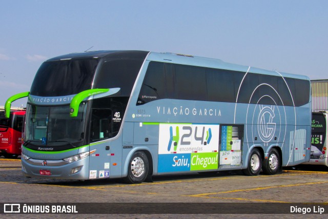 Viação Garcia 8575 na cidade de Londrina, Paraná, Brasil, por Diego Lip. Número da foto: #10732866.