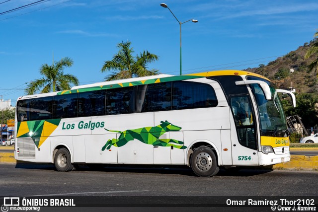 Los Galgos 5754 na cidade de Zihuatanejo de Azueta, Guerrero, México, por Omar Ramírez Thor2102. Número da foto: #10793890.