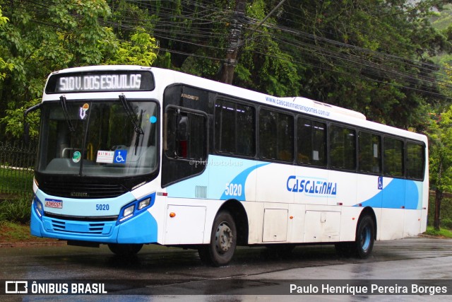 Viação Cascatinha 5020 na cidade de Petrópolis, Rio de Janeiro, Brasil, por Paulo Henrique Pereira Borges. ID da foto: 10798725.