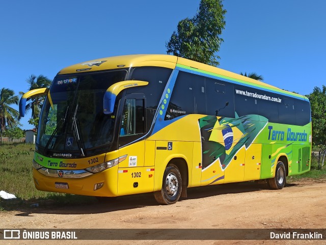 Terra Dourada Transportes e Turismo 1302 na cidade de Piaçabuçu, Alagoas, Brasil, por David Franklin. ID da foto: 10797240.