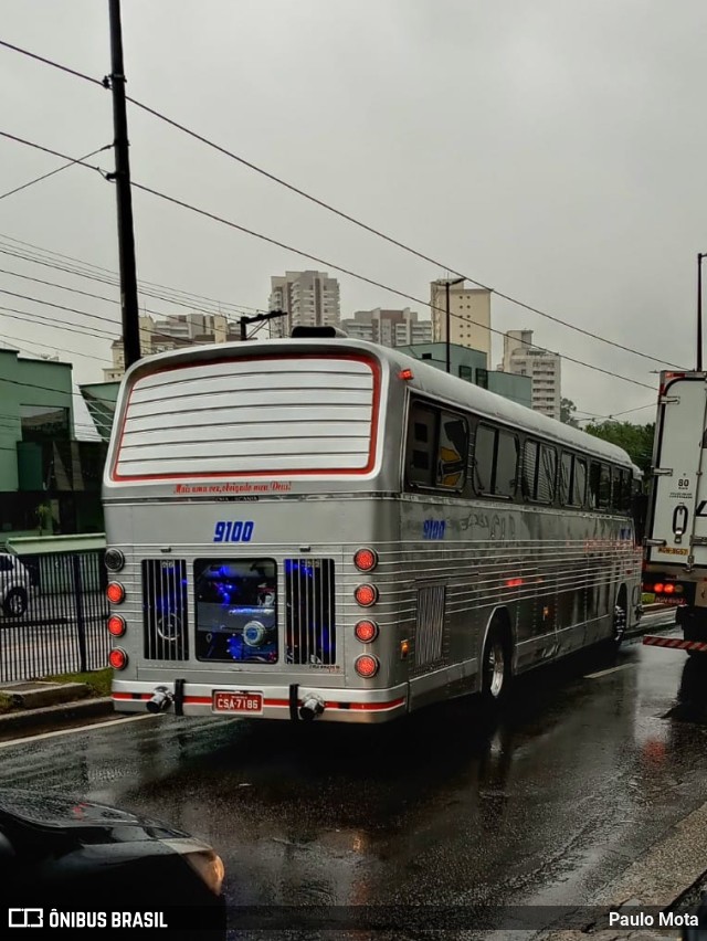 Ônibus Particulares 9100 na cidade de São Bernardo do Campo, São Paulo, Brasil, por Paulo Mota. ID da foto: 10797365.