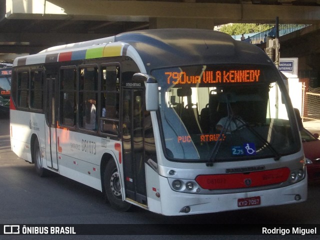 Rio Rotas Transporte e Turismo D81073 na cidade de Rio de Janeiro, Rio de Janeiro, Brasil, por Rodrigo Miguel. ID da foto: 10797431.