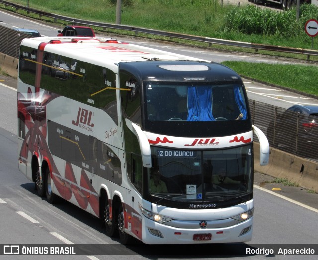 JBL Turismo 7300 na cidade de Aparecida, São Paulo, Brasil, por Rodrigo  Aparecido. ID da foto: 10801747.