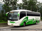 Executiva Transportes e Turismo 8008 na cidade de Cubatão, São Paulo, Brasil, por Adam Xavier Rodrigues Lima. Número da foto: #10800810.