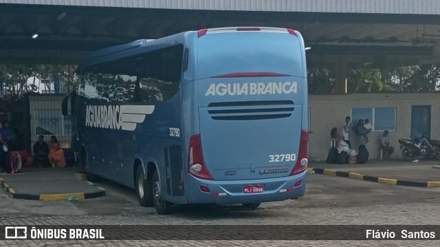 Viação Águia Branca 32790 na cidade de Cruz das Almas, Bahia, Brasil, por Flávio  Santos. Número da foto: #10803802.