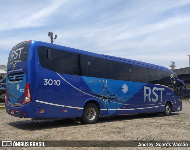 RST Turismo 3010 na cidade de Santos, São Paulo, Brasil, por Andrey  Soares Vassão. Número da foto: #10804761.