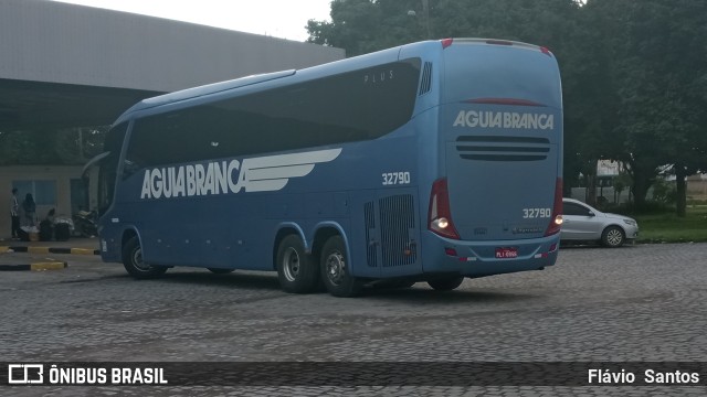 Viação Águia Branca 32790 na cidade de Cruz das Almas, Bahia, Brasil, por Flávio  Santos. Número da foto: #10803820.