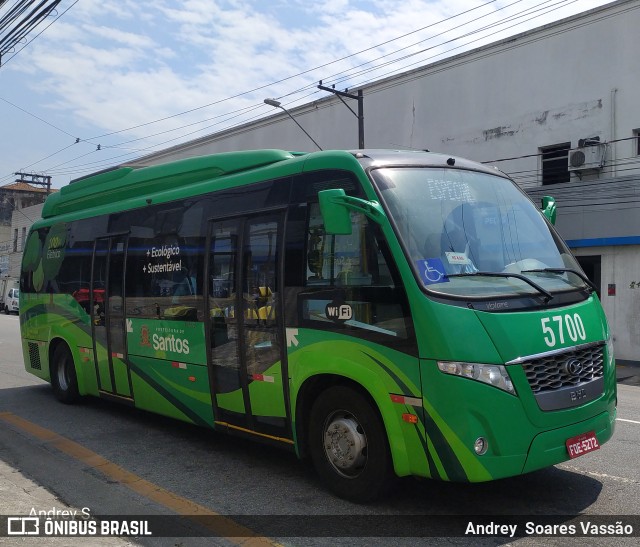 Viação Piracicabana Santos 5700 na cidade de Santos, São Paulo, Brasil, por Andrey  Soares Vassão. ID da foto: 10807781.