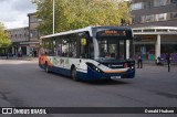 Stagecoach 37469 na cidade de Exeter, Devon, Inglaterra, por Donald Hudson. ID da foto: :id.