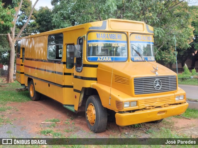 Autobuses sin identificación - Paraguai 000 na cidade de Luque, Central, Paraguai, por José Paredes. Número da foto: #10809475.