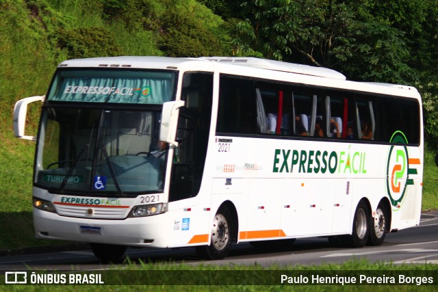 Expresso Fácil Turismo 2021 na cidade de Piraí, Rio de Janeiro, Brasil, por Paulo Henrique Pereira Borges. ID da foto: 10811913.