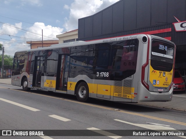 Viação Metrópole Paulista - Zona Leste 3 1768 na cidade de São Paulo, São Paulo, Brasil, por Rafael Lopes de Oliveira. Número da foto: #10811850.