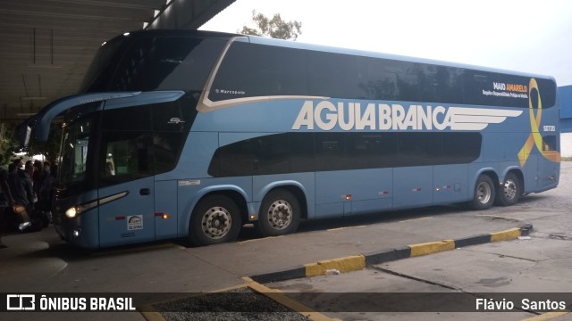 Viação Águia Branca 50720 na cidade de Cruz das Almas, Bahia, Brasil, por Flávio  Santos. Número da foto: #10811134.