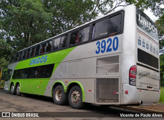 Viagens Unidos 3920 na cidade de Batatais, São Paulo, Brasil, por Vicente de Paulo Alves. ID da foto: 10813729.