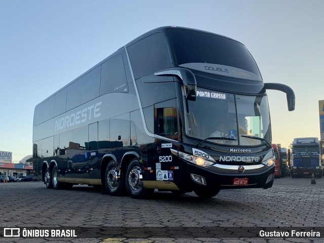 Expresso Nordeste 5200 na cidade de Itararé, São Paulo, Brasil, por Gustavo Ferreira. Número da foto: #10813596.