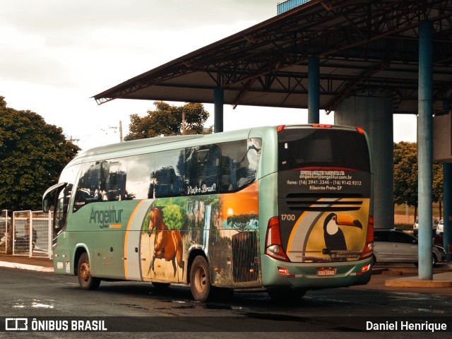 Expresso Angelitur 1700 na cidade de Rio Verde, Goiás, Brasil, por Daniel Henrique. Número da foto: #10814143.