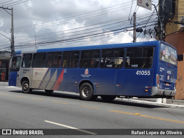 Radial Transporte Coletivo 41.055 na cidade de São Paulo, São Paulo, Brasil, por Rafael Lopes de Oliveira. ID da foto: 10813140.