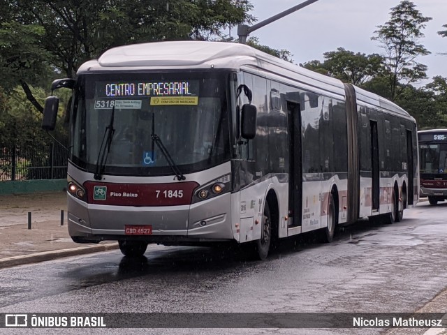 Viação Campo Belo 7 1845 na cidade de São Paulo, São Paulo, Brasil, por Nicolas Matheusz. ID da foto: 10817845.