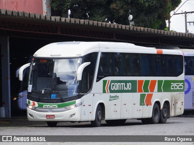 Empresa Gontijo de Transportes 21525 na cidade de Vitória da Conquista, Bahia, Brasil, por Rava Ogawa. ID da foto: 10816617.